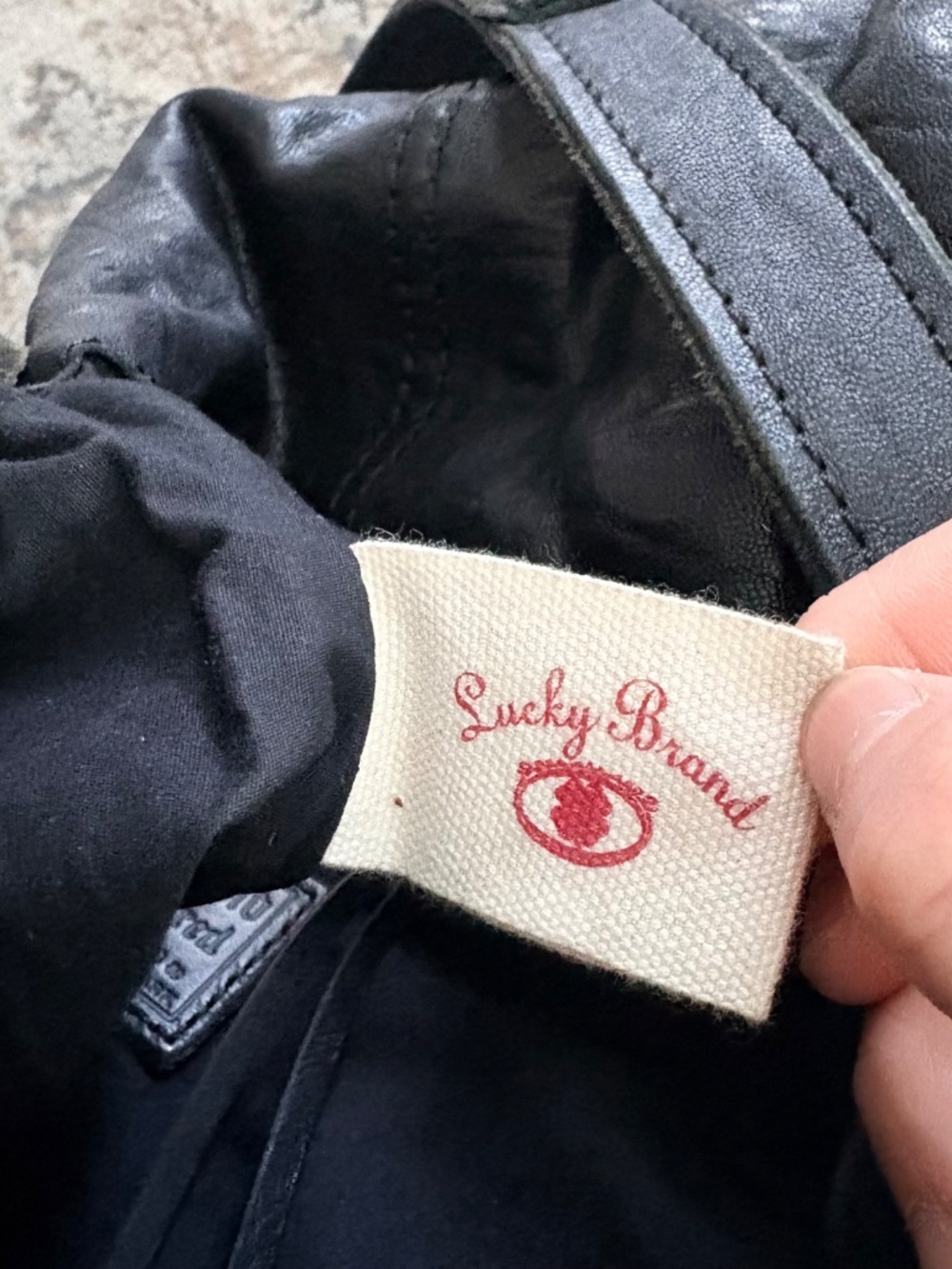 Lucky Brand Stash Hobo Bag – Black Leather - Picture 9 of 9